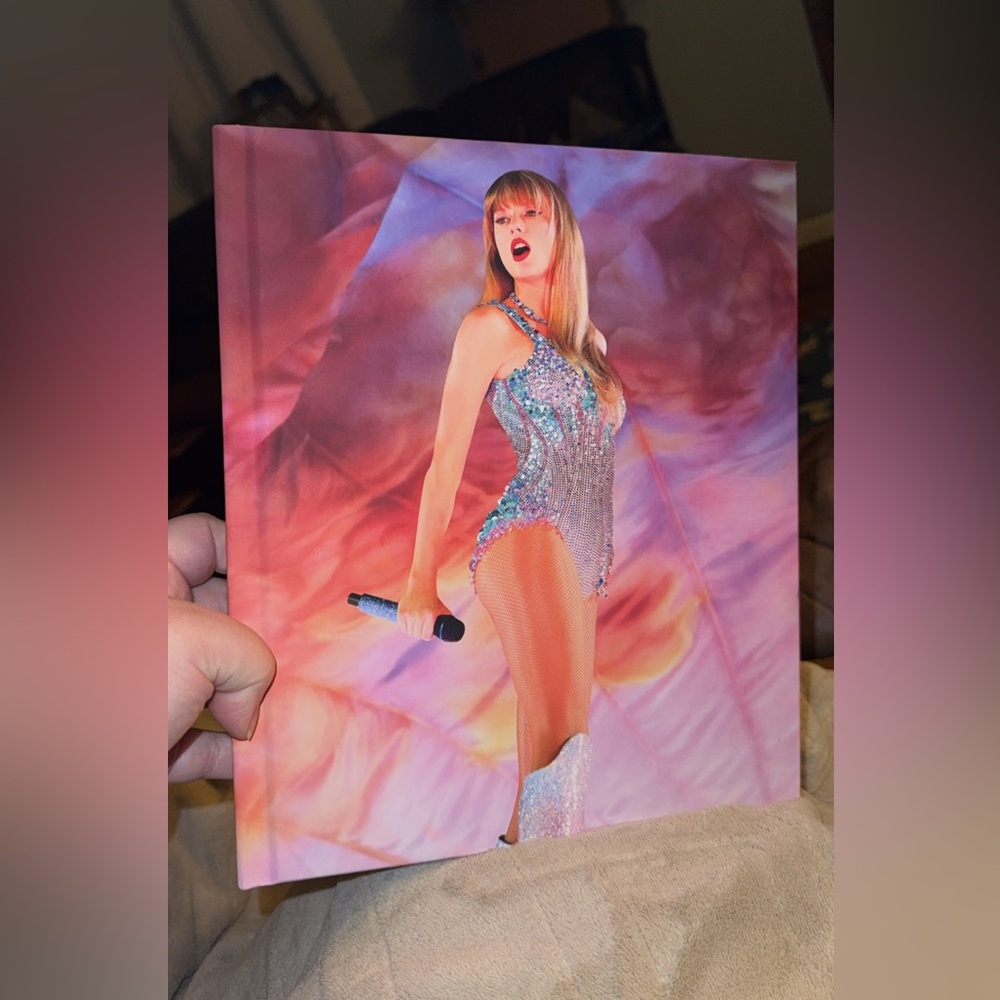 Taylor Swift Book